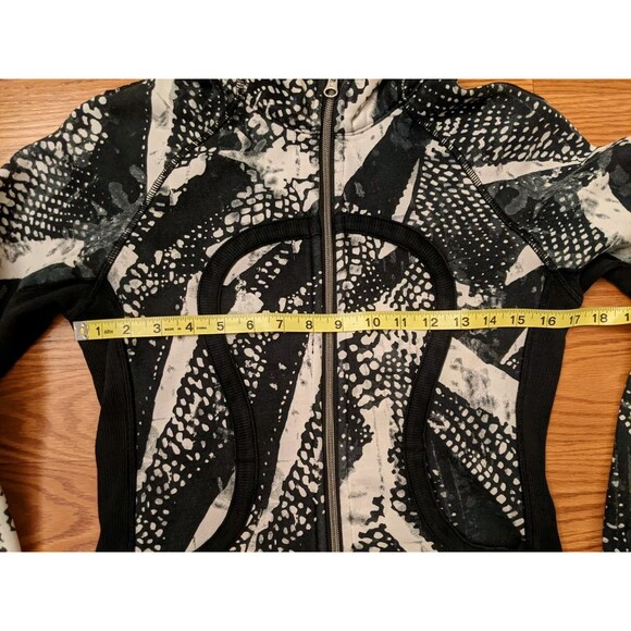 Lululemon Scuba Hoodie Zip Up Women's Sz 6 Activewear Sportswear Gym Workout - Picture 5 of 10